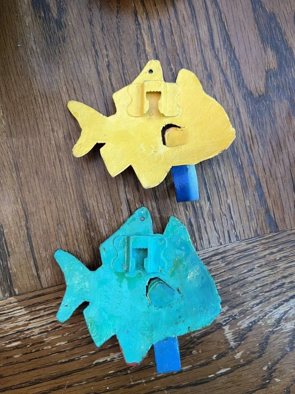 Vintage Folk Art Colorful Hand-Painted Metal Tropical Fish Wall Hooks Whimsical